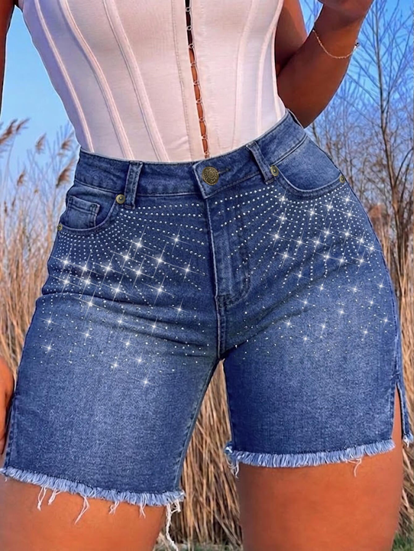L033TZ Women's Denim Shorts, Mid-Rise Stretch C