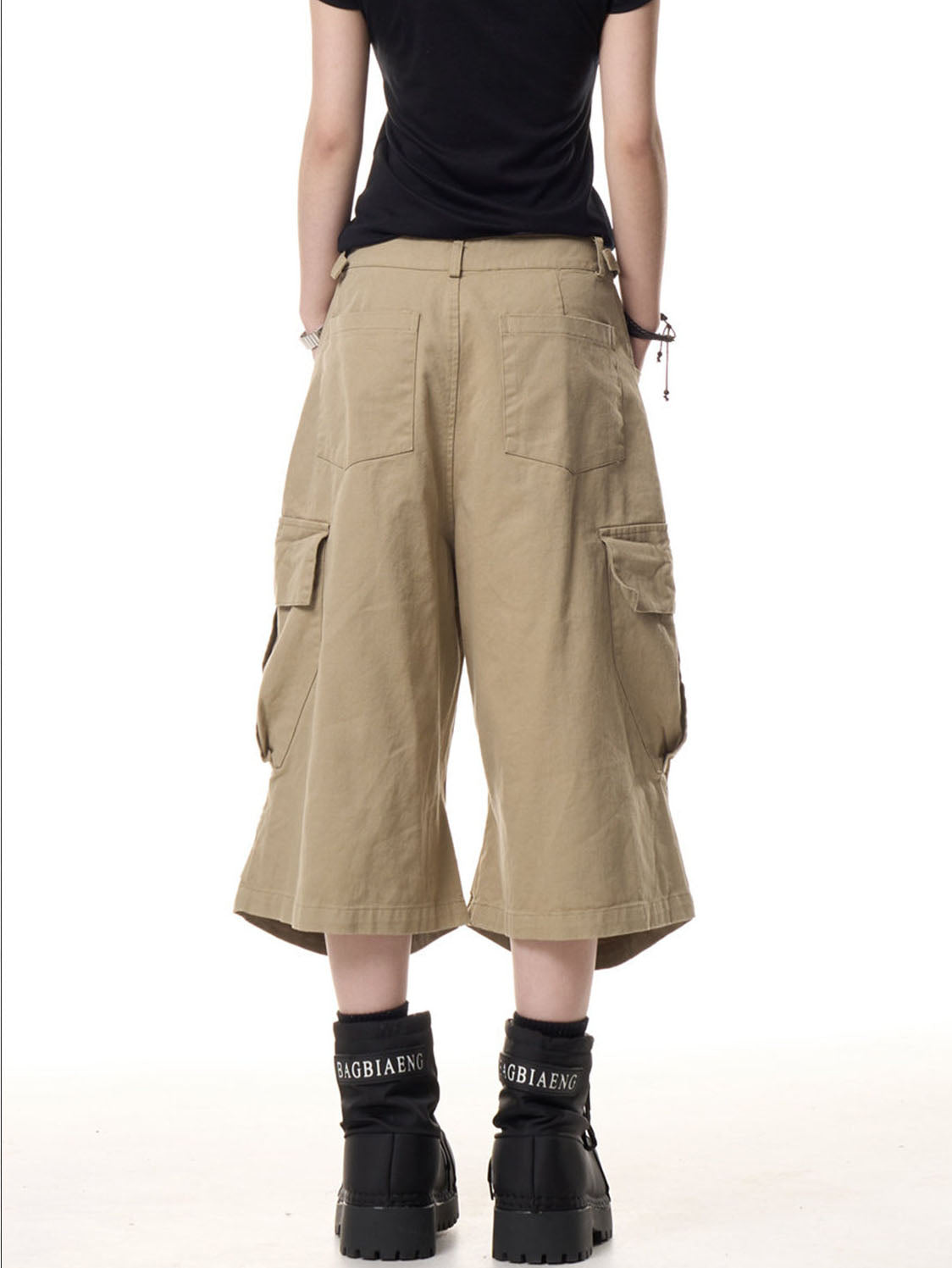 Women's Baggy Multi Pocket Cargo Capri Pants-Khaki