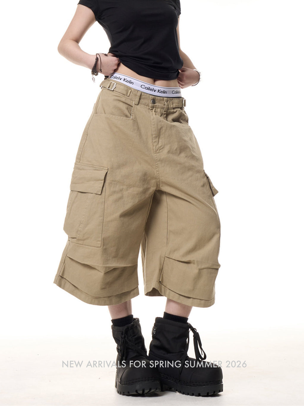 Women's Baggy Multi Pocket Cargo Capri Pants-Khaki
